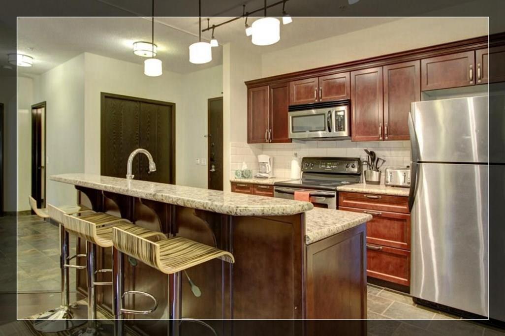 B&B Grand Rockies Resort 2Br 1Pullout Canmore Bagian luar foto